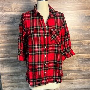 Old Navy Women's The Classic Shirt Button Down Red Plaid NWT V1